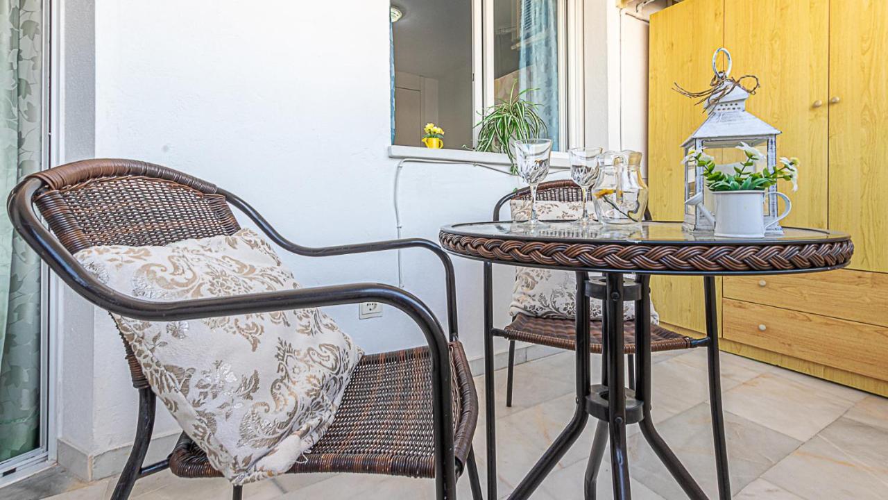 797 Holiday Rentals - Amplio Piso Para 4 En El Centro De Arroyo De La Miel Benalmádena Eksteriør bilde