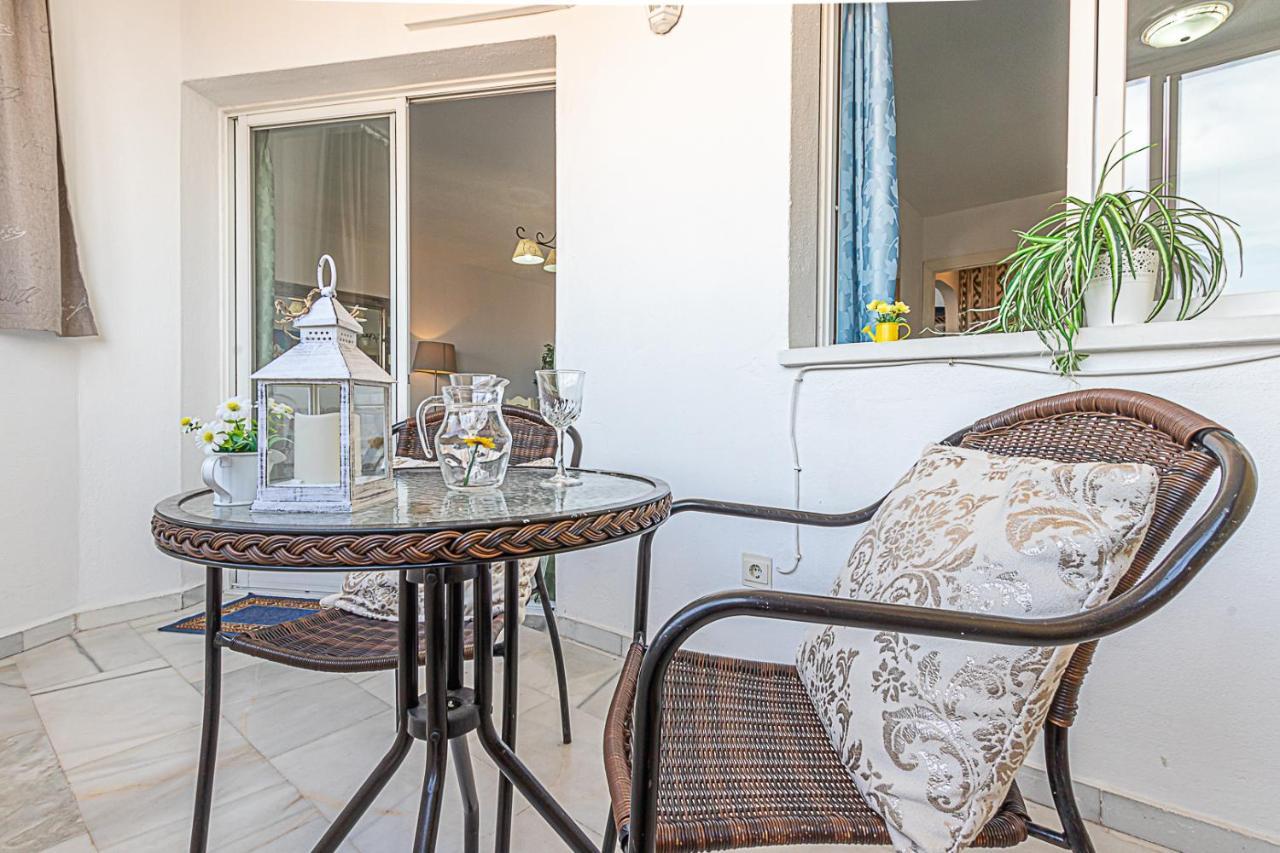 797 Holiday Rentals - Amplio Piso Para 4 En El Centro De Arroyo De La Miel Benalmádena Eksteriør bilde