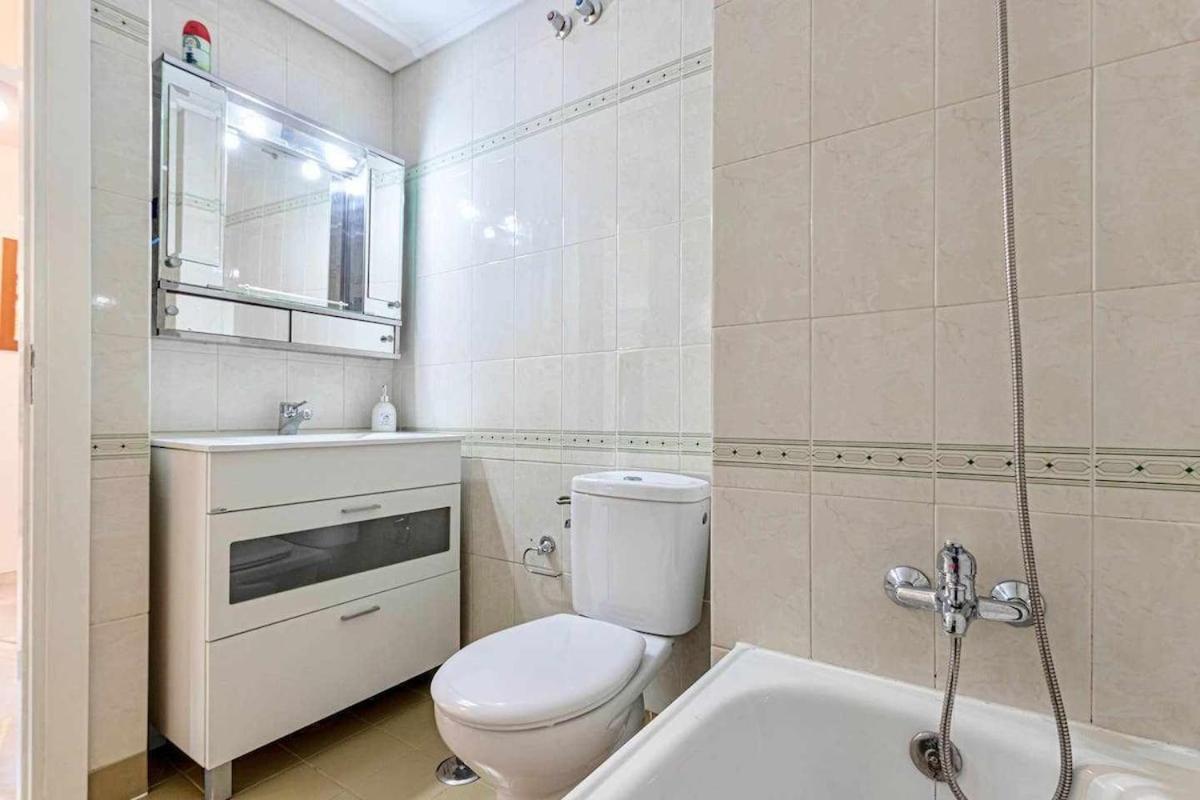 797 Holiday Rentals - Amplio Piso Para 4 En El Centro De Arroyo De La Miel Benalmádena Eksteriør bilde